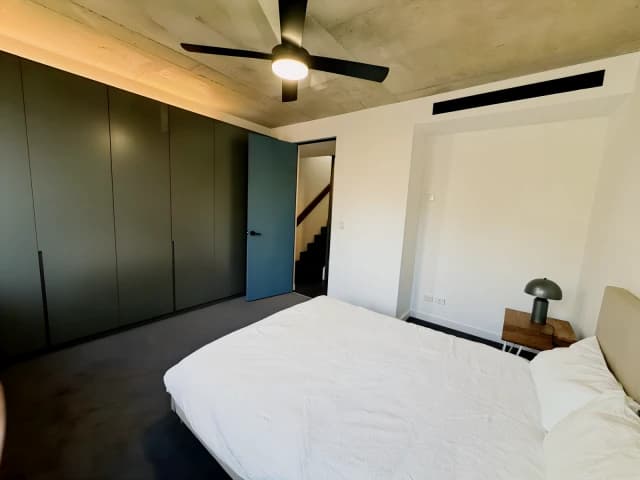 3 bed 2.5 bath