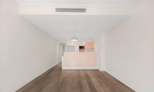 2 bed 2 bath*404