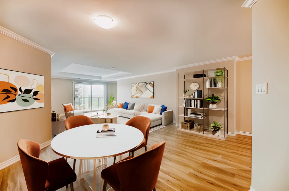 520 Talbot St image