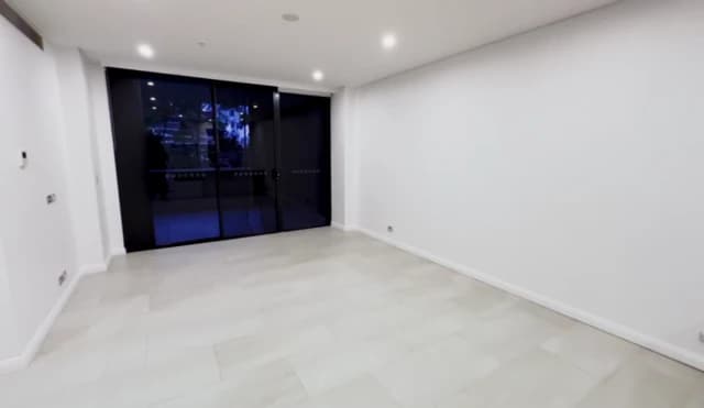 3 Finch Dr