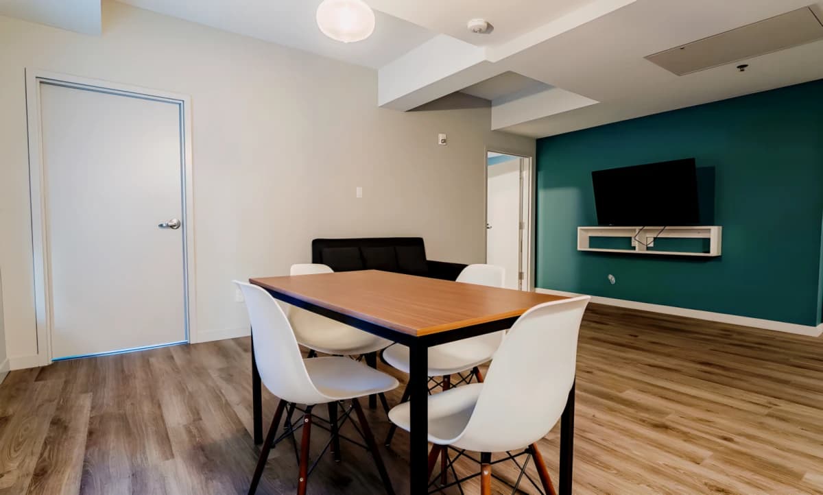 417 Nelson image