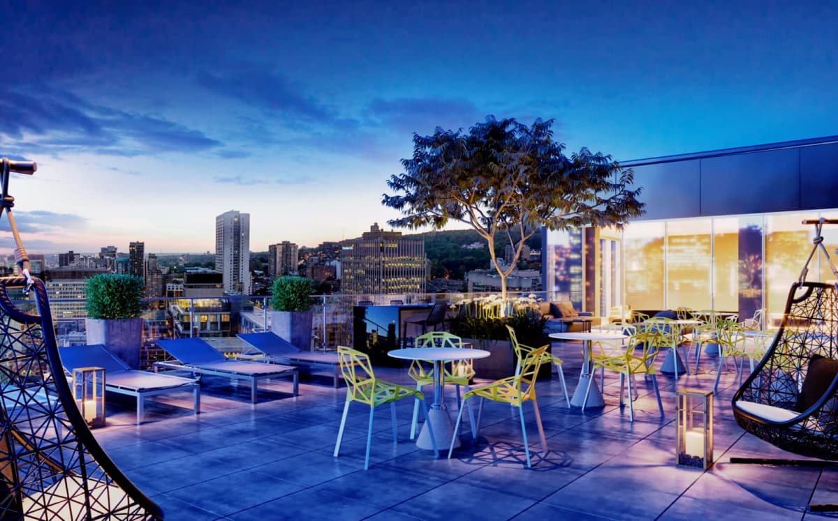 Outdoor Features