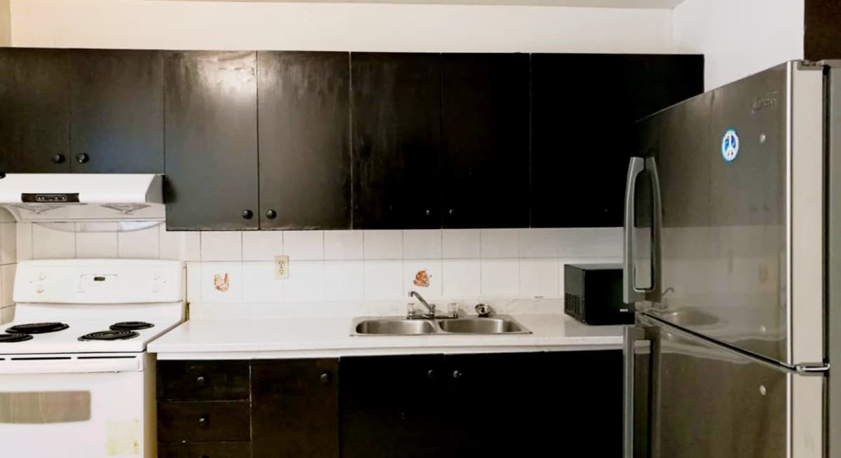 Single Room of 4 Bedroom House