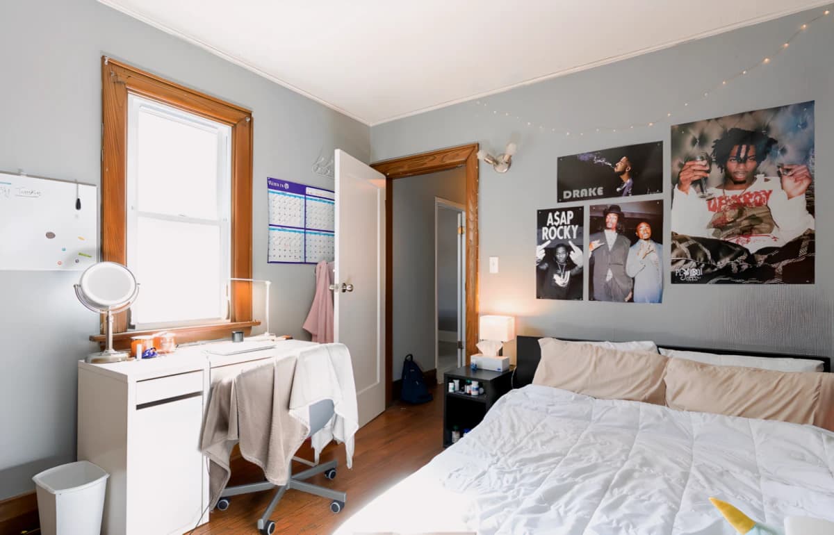 5 Bedroom 2 Bathroom