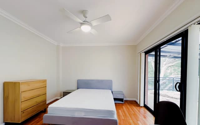 3 bed 2 bath*14-master room