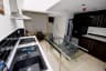 2 Bedrooms 2 bathrooms