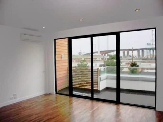 3 Bed, 2 Bath