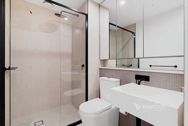 2 Bed, 1 Bath