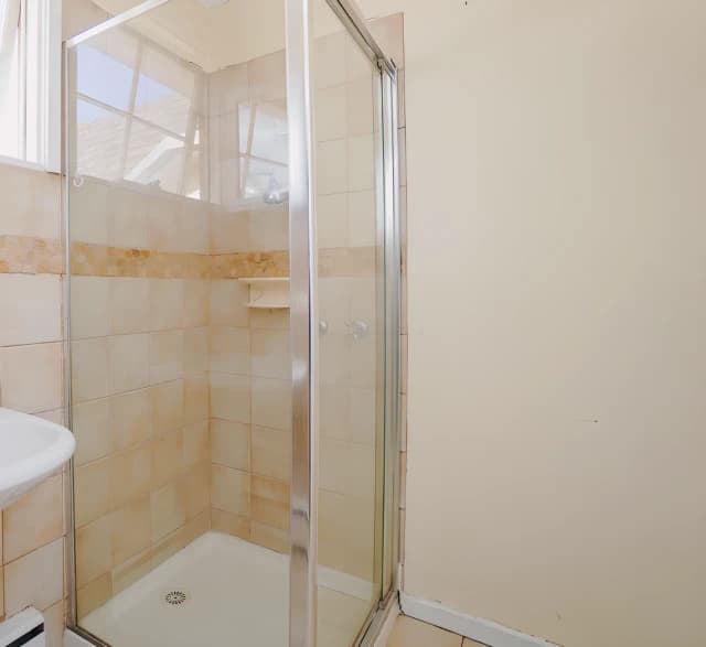 4 Bedroom