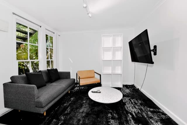 apartment near Darling Street South image