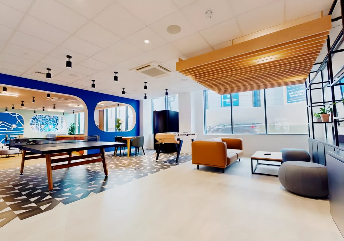 iQ Nelson Court image