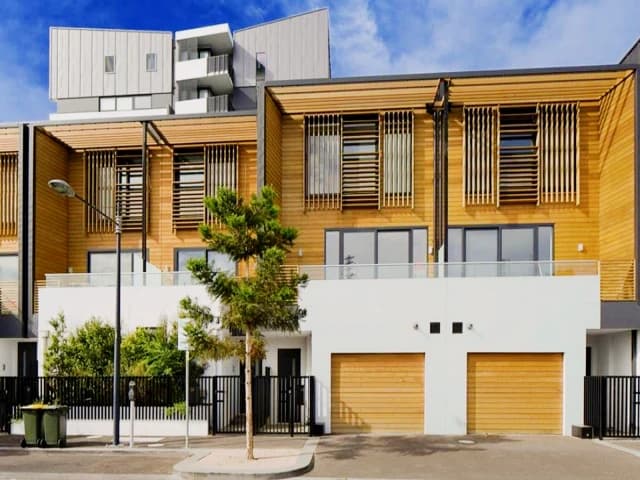 20 Wattle Road, Docklands