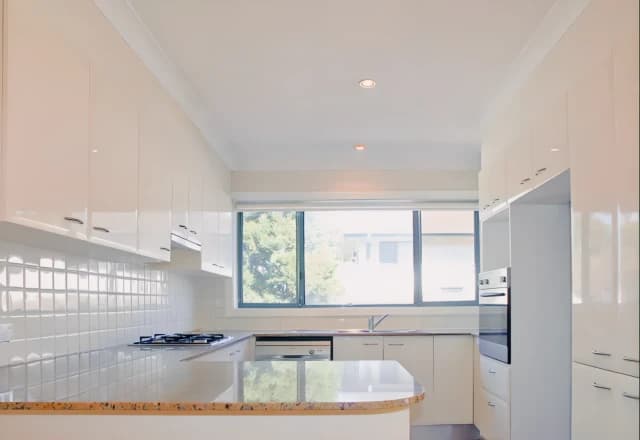 3 bed 2 bath*11
