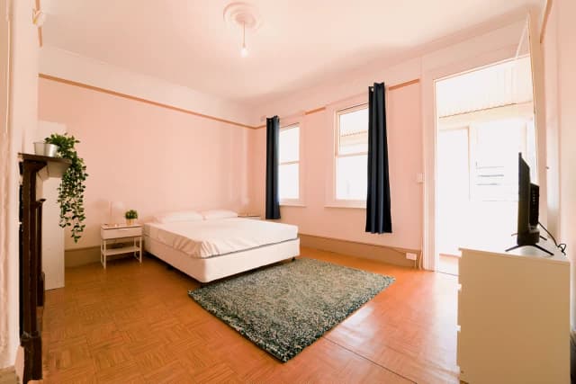 Room 5
