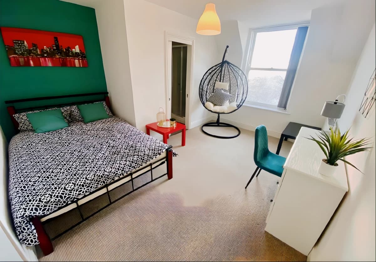 2 Bed 2 Bath