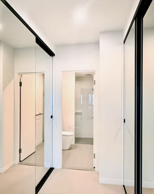 2 Bed 2 Bath 1 C