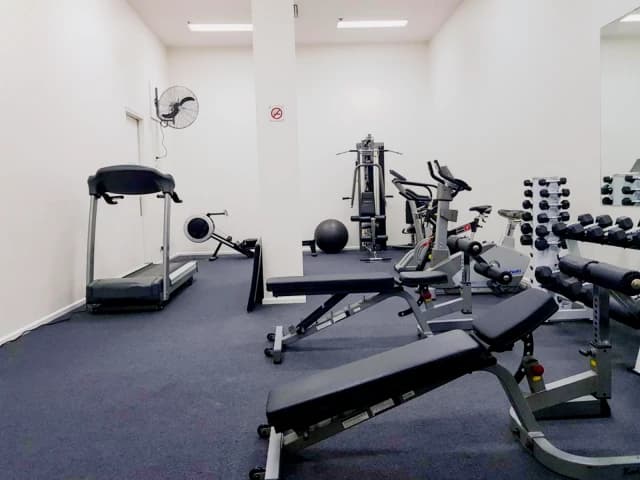 apartment near Little Lonsdale Street image 2
