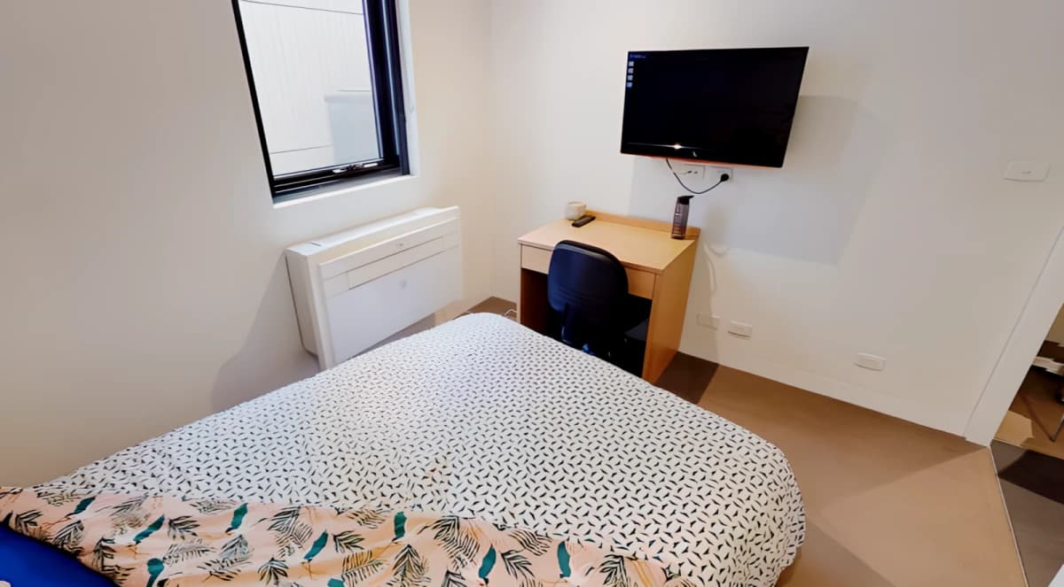 Student Living on Villiers image