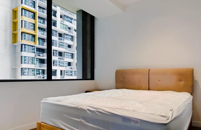 1202/639 Lonsdale St image