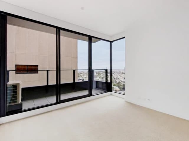 2 Bed, 1 Bath