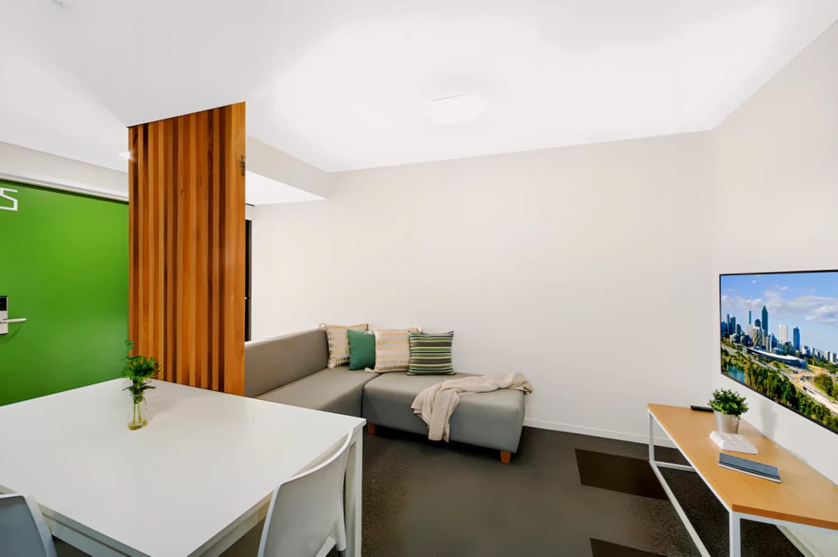 Scape Regent image
