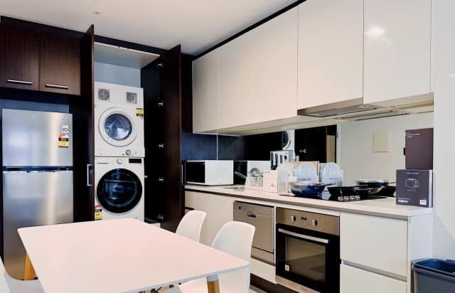 1202/639 Lonsdale St image