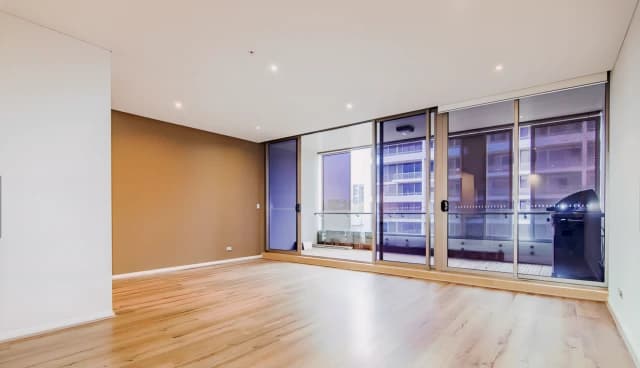 2 bed 2 bath*342