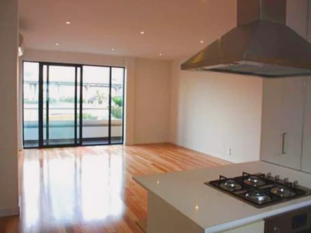 3 Bed, 2 Bath