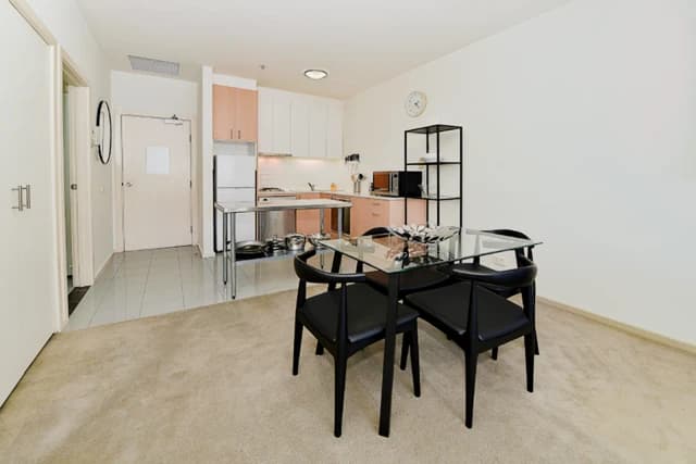 apartment near Elizabeth Street image