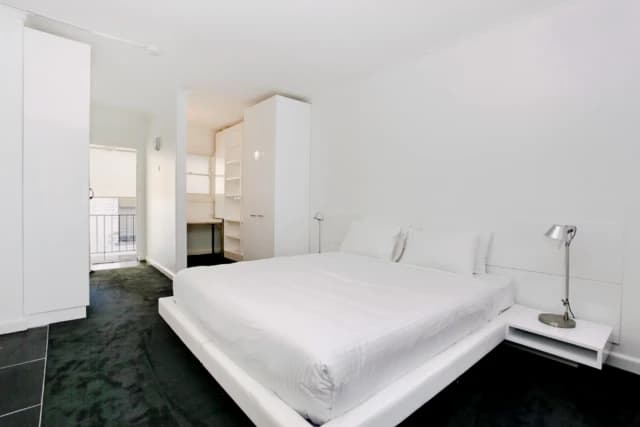 Charming studio near South Yarra train station