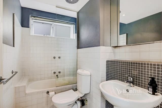 1 Bed, 1 Bath