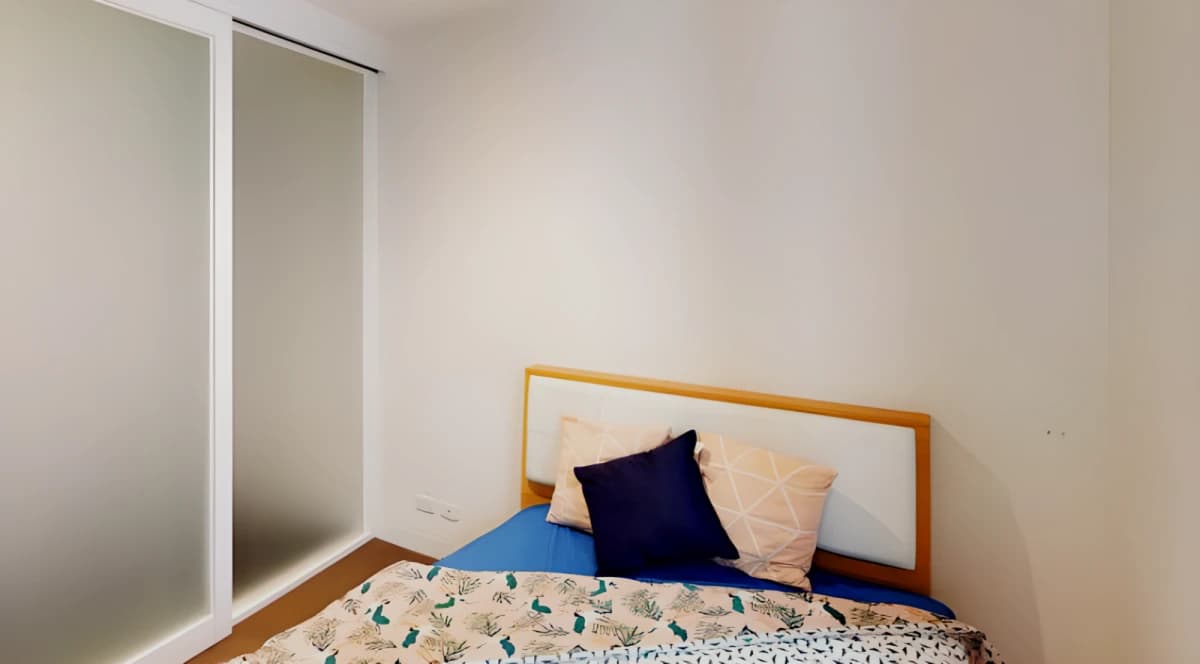 Student Living on Villiers image