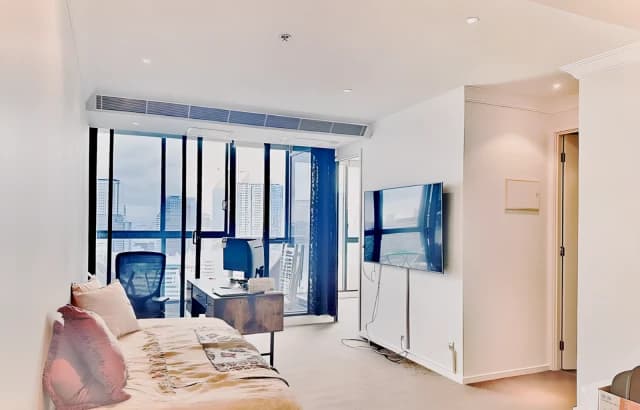 1 bedroom  1 bathroom