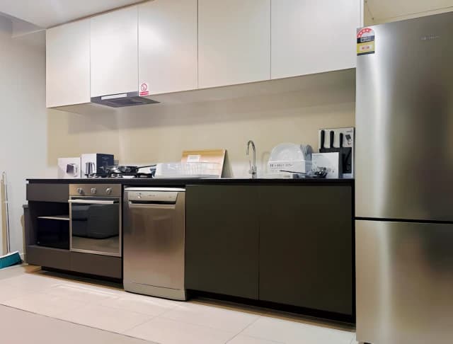 1507/568 Collins St image 3