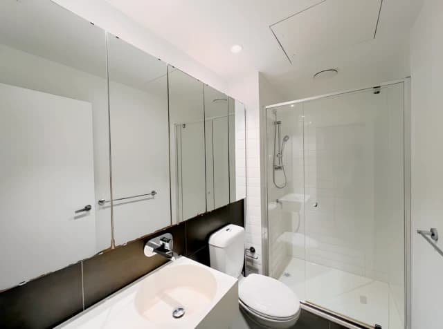 2 Bedroom