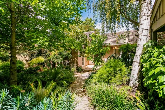 4 Bed, 2 Bath
