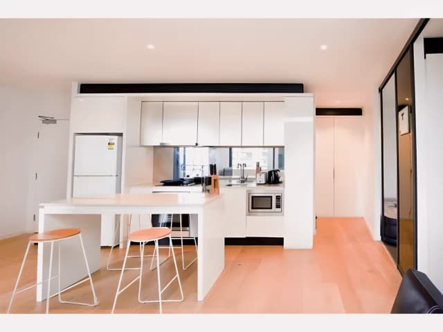 33 Rose Lane image