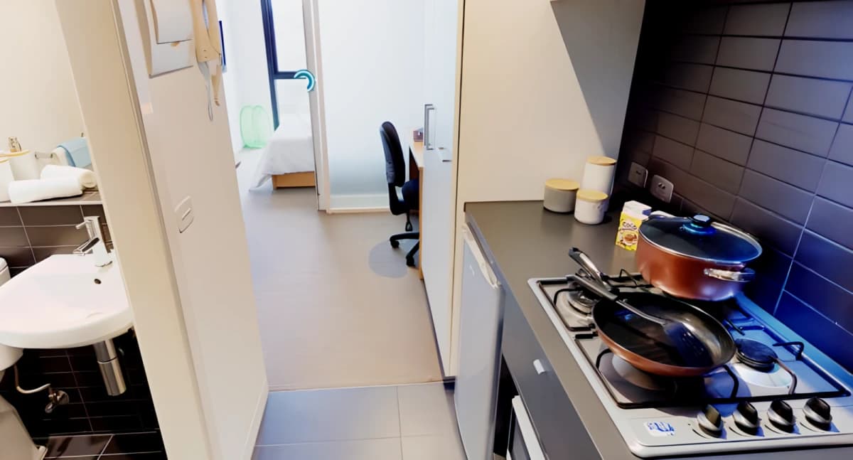 Student Living on Villiers image
