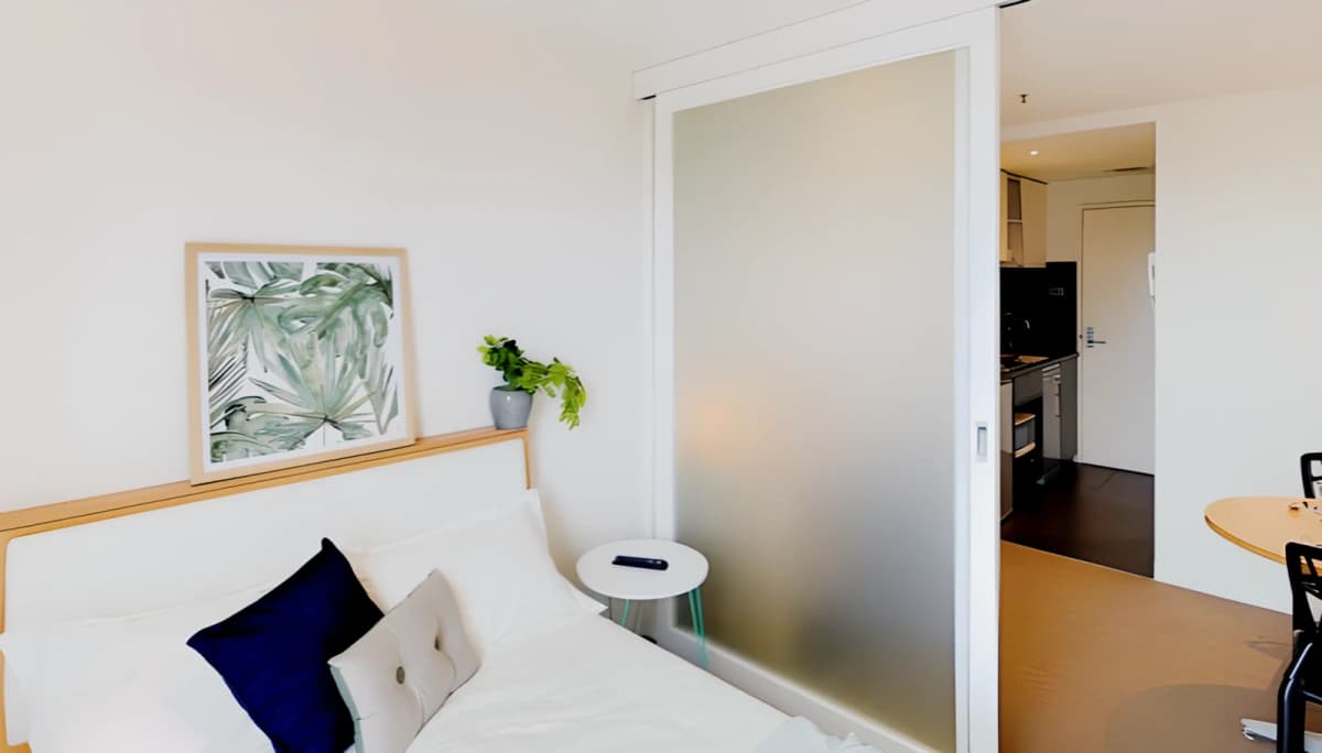 Student Living on Villiers image