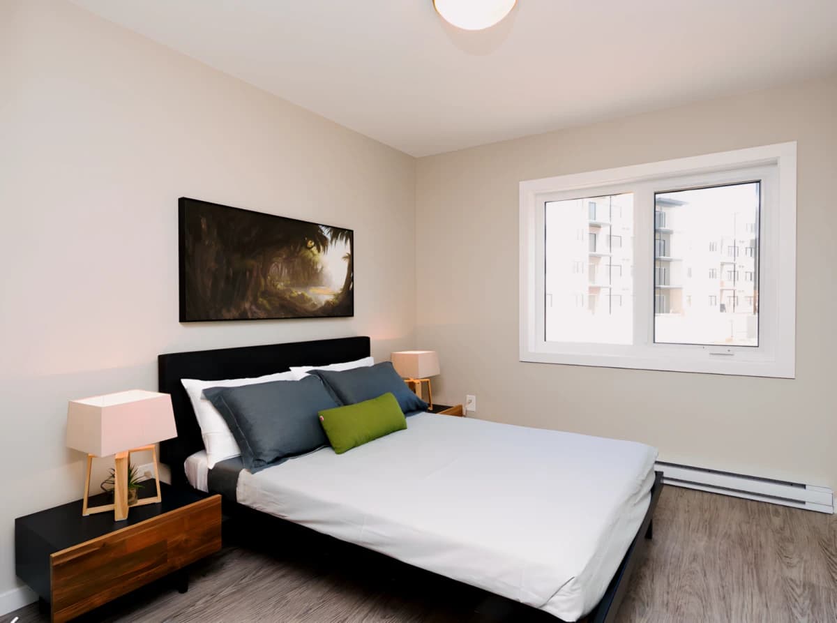 2 Bedroom