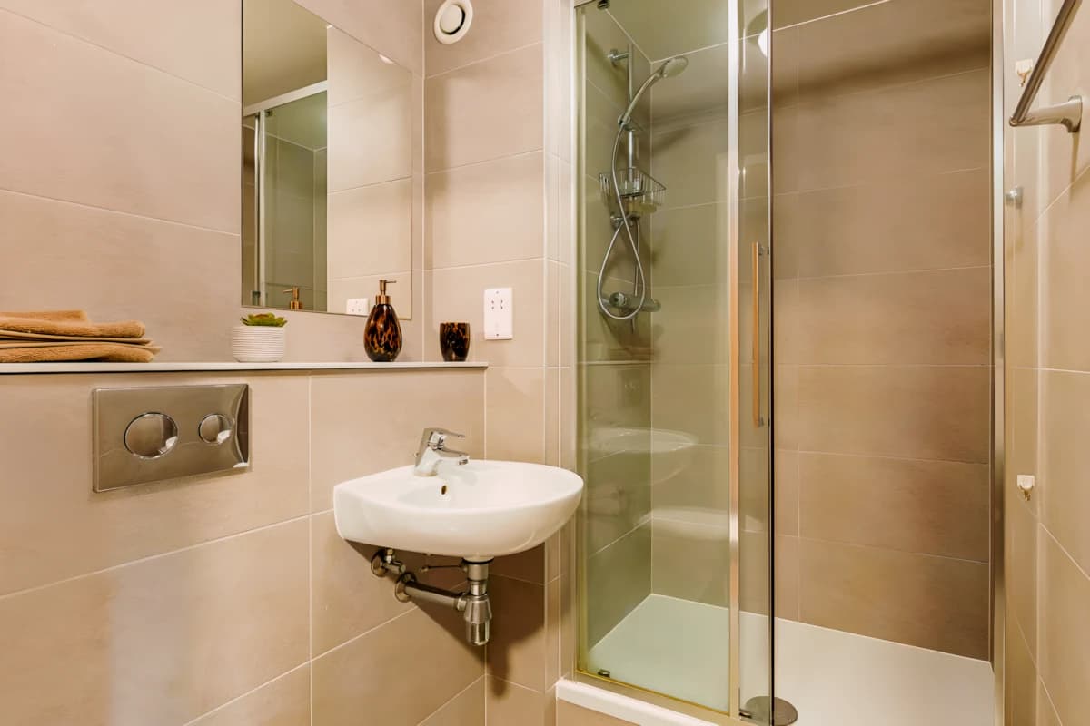 800 Bristol Road image 4