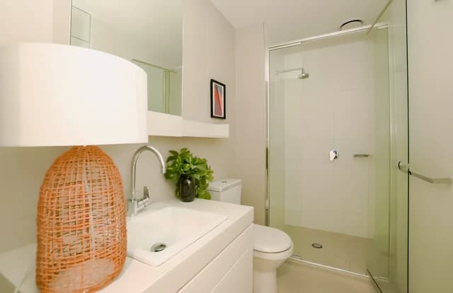 2 Bedroom