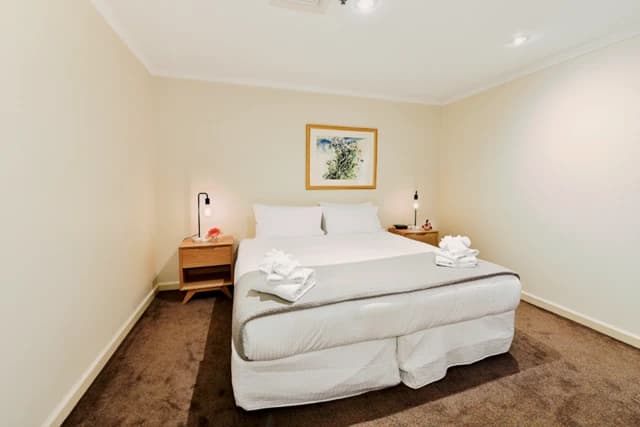 Beautiful studio near Fitzroy Gardens