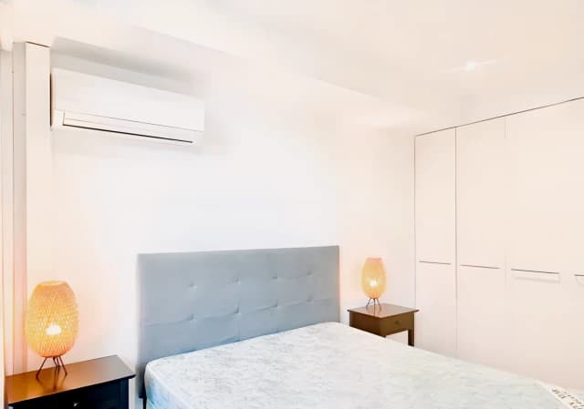1 Bed 1 Bath 1 C