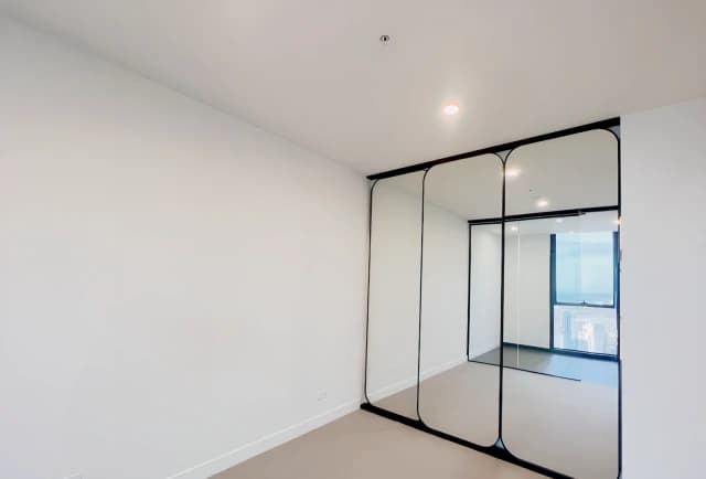 2 Bedroom