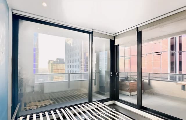 3 Bed 2 Bath 1 C
