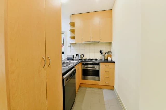 apartment near La Trobe Street image