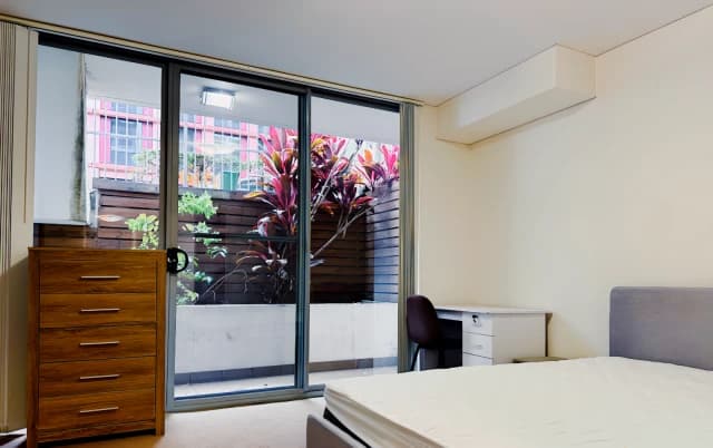 2 bed 2 bath*102-master room