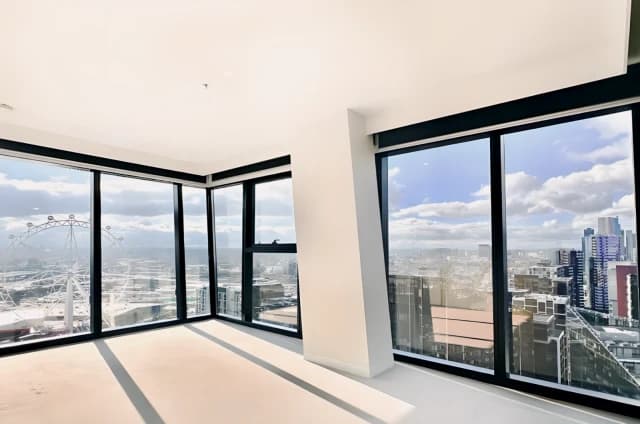 2 Bed 2 Bath 1 C