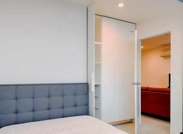 2405/500 Elizabeth St image 3